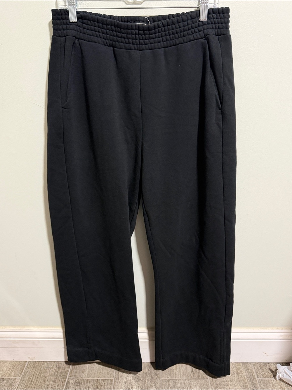 Women’s PACT Sweatpants Size Large